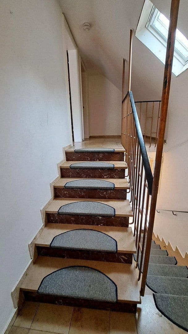 4 bedroom flat to rent, 100 m², Rheingoldstraße 146, Oberdiebach, Rhineland-Palatinate 4 bedroom flat to rent, 100 m², Rheingoldstraße 146, Oberdiebach, Rhineland-Palatinate