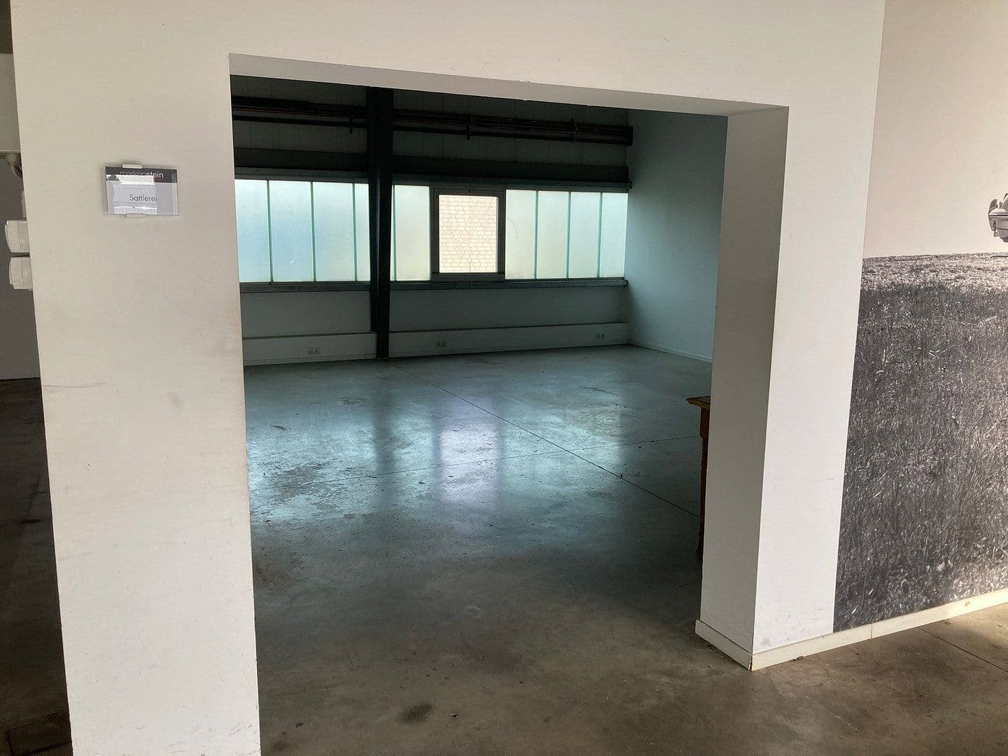 non-residential property for sale, 2,400 m², Carl-Zeiss-Straße 16, Alsdorf, North Rhine-Westphalia non-residential property for sale, 2,400 m², Carl-Zeiss-Straße 16, Alsdorf, North Rhine-Westphalia