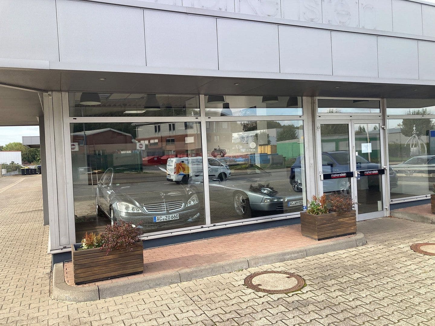 non-residential property for sale, 2,400 m², Carl-Zeiss-Straße 16, Alsdorf, North Rhine-Westphalia non-residential property for sale, 2,400 m², Carl-Zeiss-Straße 16, Alsdorf, North Rhine-Westphalia