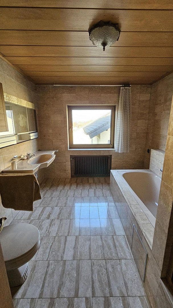 house for sale, 330 m², Zuzenhausen, Baden-Württemberg house for sale, 330 m², Zuzenhausen, Baden-Württemberg
