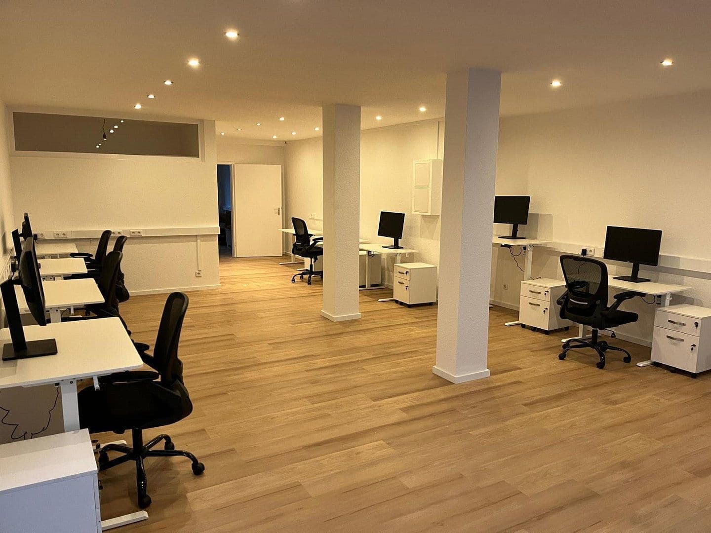 office to rent, 89 m², Monheim am Rhein, North Rhine-Westphalia office to rent, 89 m², Monheim am Rhein, North Rhine-Westphalia