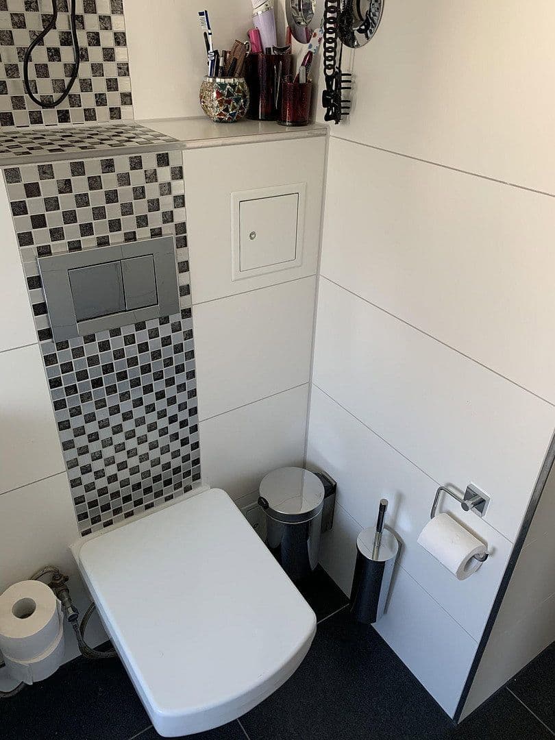 4 bedroom flat to rent, 97 m², Glaserstr. 11, Frankfurt am Main Oberrad, Hesse 4 bedroom flat to rent, 97 m², Glaserstr. 11, Frankfurt am Main Oberrad, Hesse