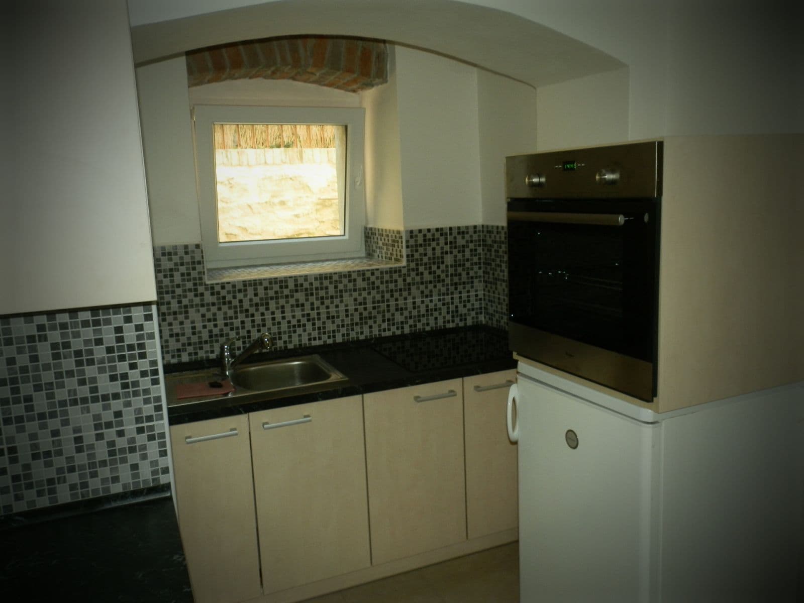 2 bedroom with open-plan kitchen flat to rent, 60 m², Elišky Krásnohorské, Ústí nad Labem, Ústecký Region 2 bedroom with open-plan kitchen flat to rent, 60 m², Elišky Krásnohorské, Ústí nad Labem, Ústecký Region