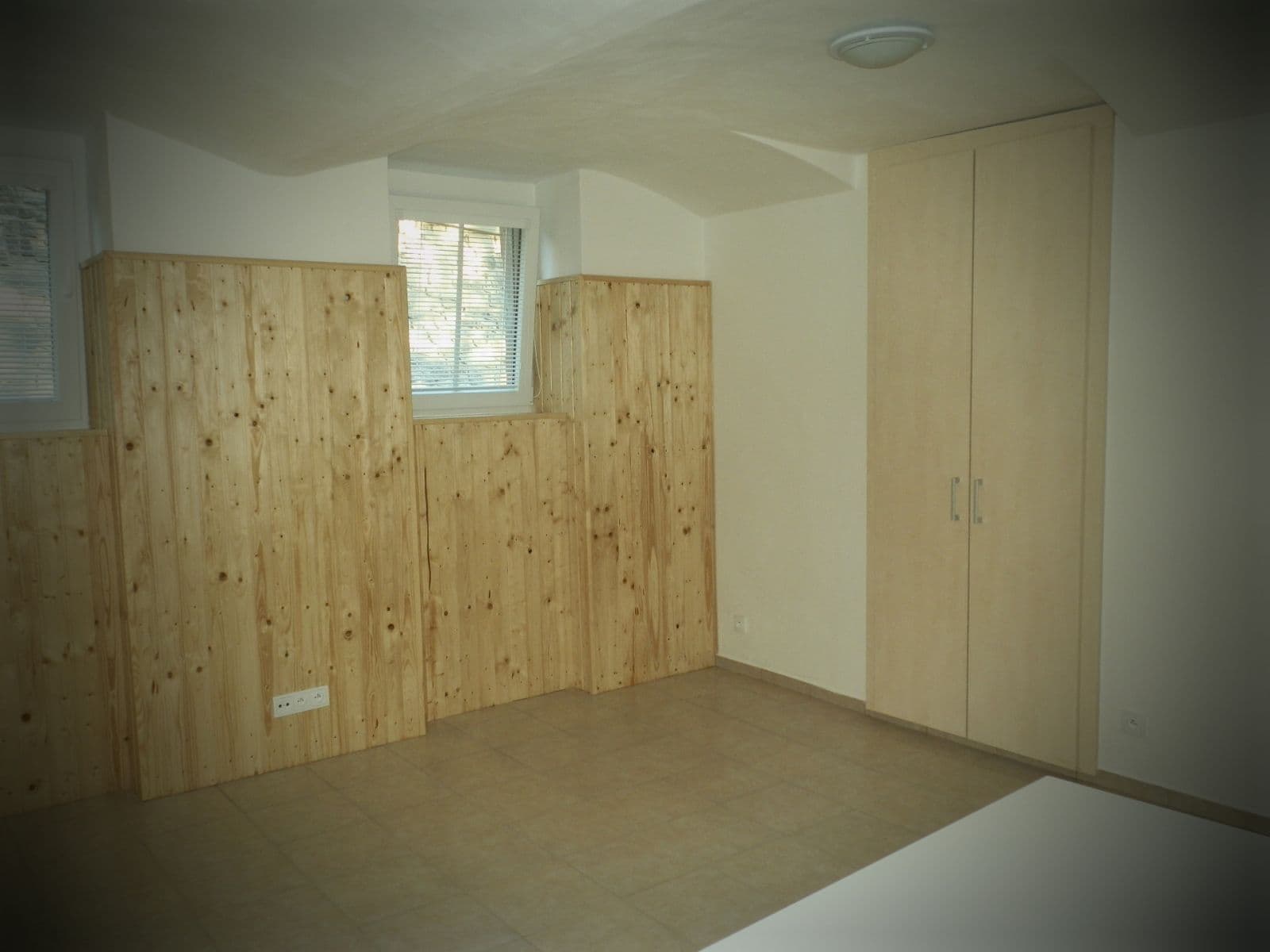 2 bedroom with open-plan kitchen flat to rent, 60 m², Elišky Krásnohorské, Ústí nad Labem, Ústecký Region 2 bedroom with open-plan kitchen flat to rent, 60 m², Elišky Krásnohorské, Ústí nad Labem, Ústecký Region