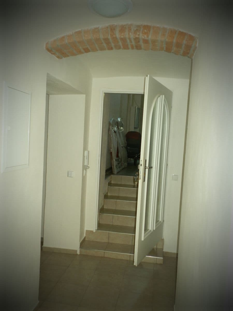 2 bedroom with open-plan kitchen flat to rent, 60 m², Elišky Krásnohorské, Ústí nad Labem, Ústecký Region 2 bedroom with open-plan kitchen flat to rent, 60 m², Elišky Krásnohorské, Ústí nad Labem, Ústecký Region