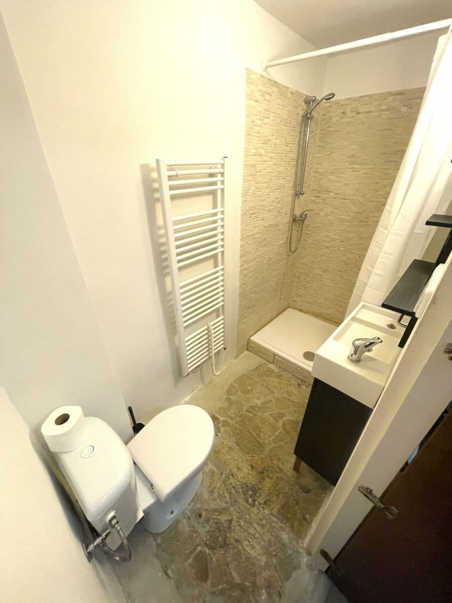 Studio flat to rent, 18 m², Na Cikánce, Prague, Prague Studio flat to rent, 18 m², Na Cikánce, Prague, Prague