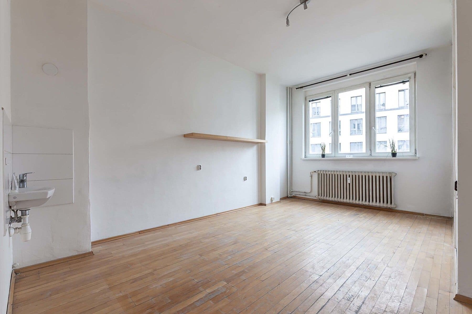 1 bedroom with open-plan kitchen flat for sale, 57 m², U Elektrárny, Prague, Prague 1 bedroom with open-plan kitchen flat for sale, 57 m², U Elektrárny, Prague, Prague