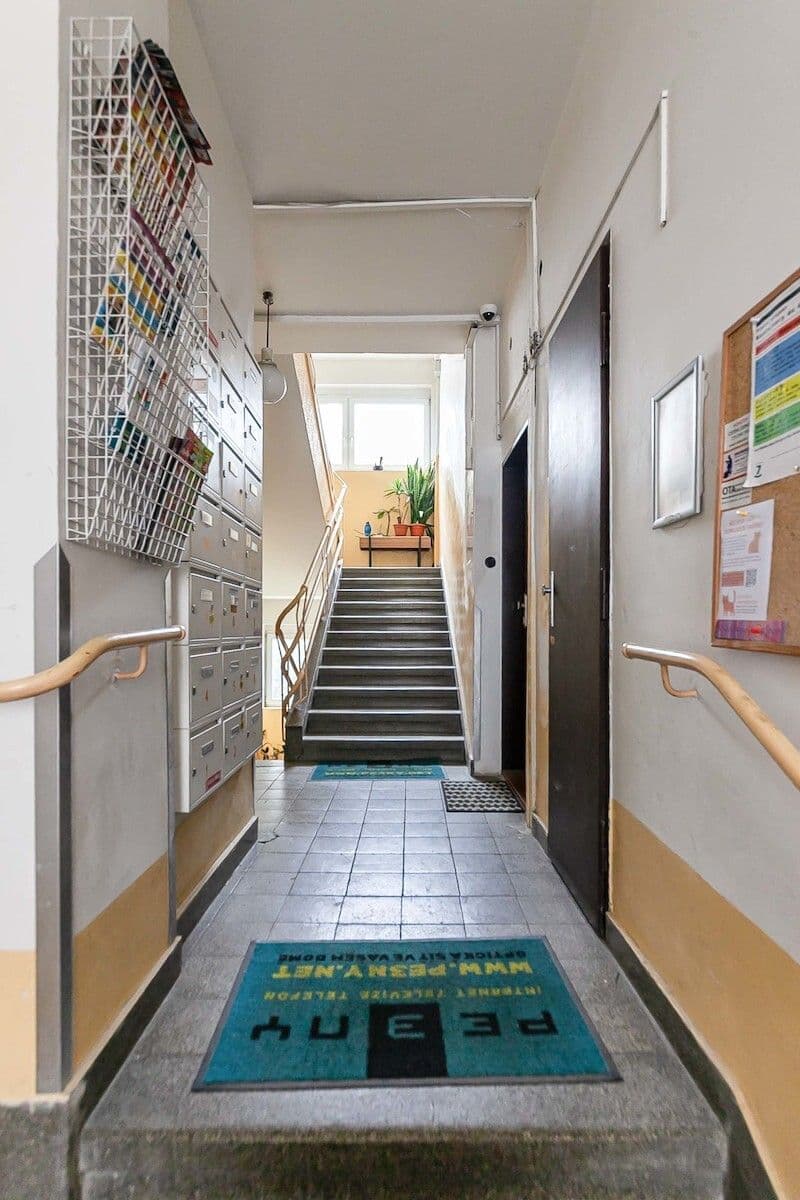 1 bedroom with open-plan kitchen flat for sale, 57 m², U Elektrárny, Prague, Prague 1 bedroom with open-plan kitchen flat for sale, 57 m², U Elektrárny, Prague, Prague