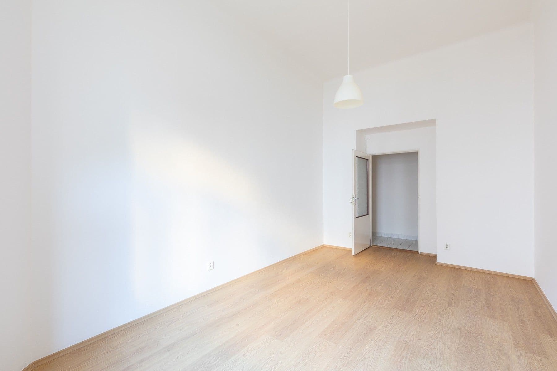 1 bedroom flat to rent, 40 m², Mahenova, Prague, Prague 1 bedroom flat to rent, 40 m², Mahenova, Prague, Prague