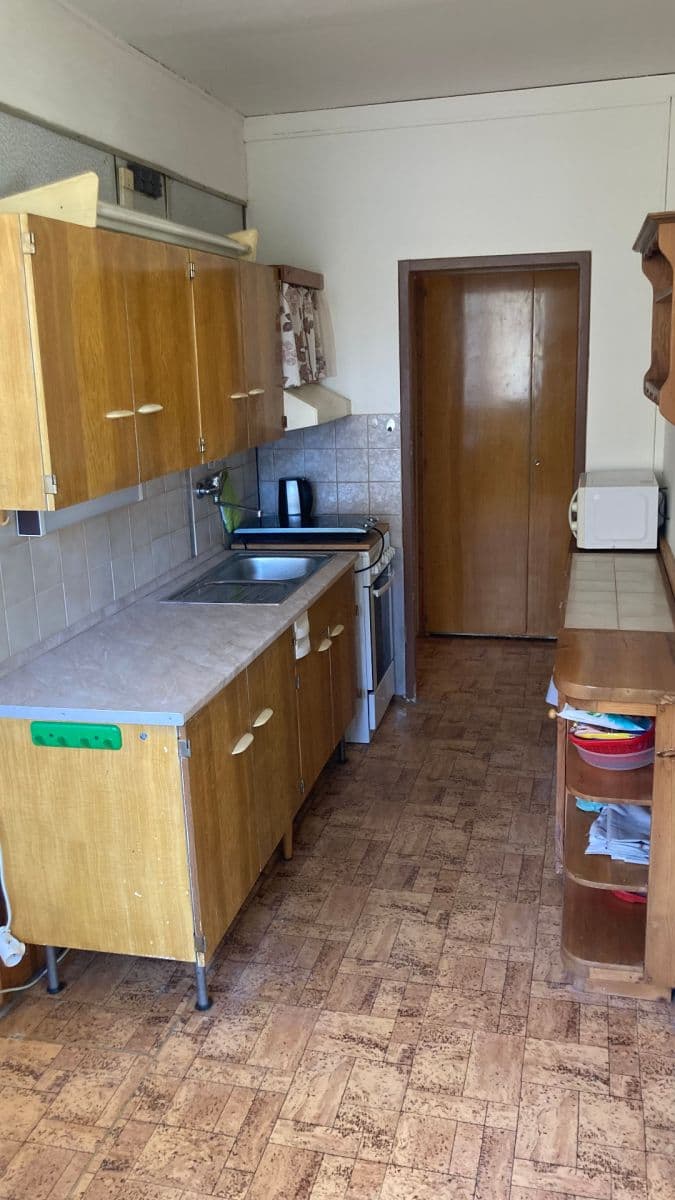 3 bedroom flat to rent, 64 m², sídliště Vajgar, Jindřichův Hradec, Jihočeský Region 3 bedroom flat to rent, 64 m², sídliště Vajgar, Jindřichův Hradec, Jihočeský Region