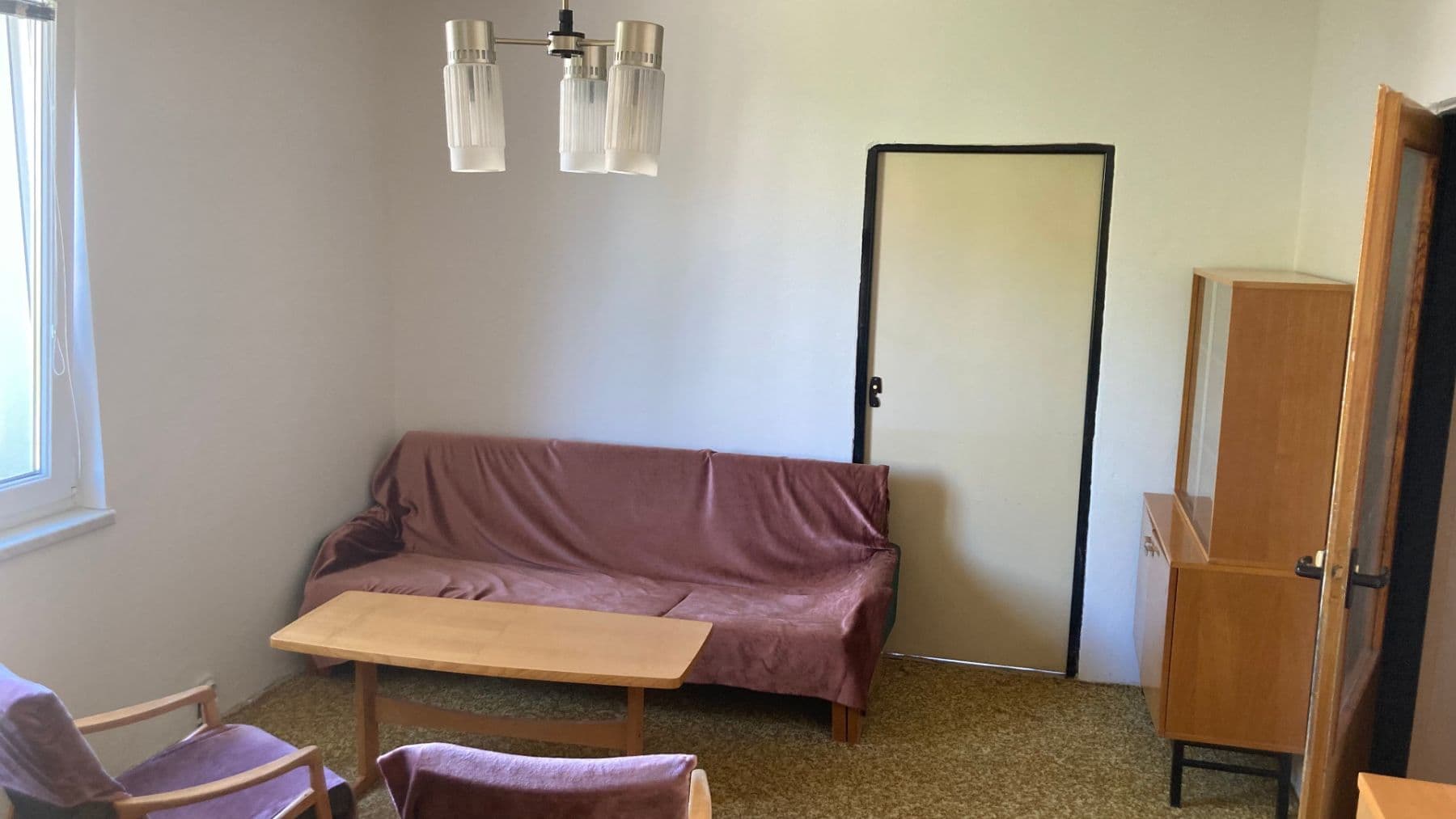 3 bedroom flat to rent, 64 m², sídliště Vajgar, Jindřichův Hradec, Jihočeský Region 3 bedroom flat to rent, 64 m², sídliště Vajgar, Jindřichův Hradec, Jihočeský Region
