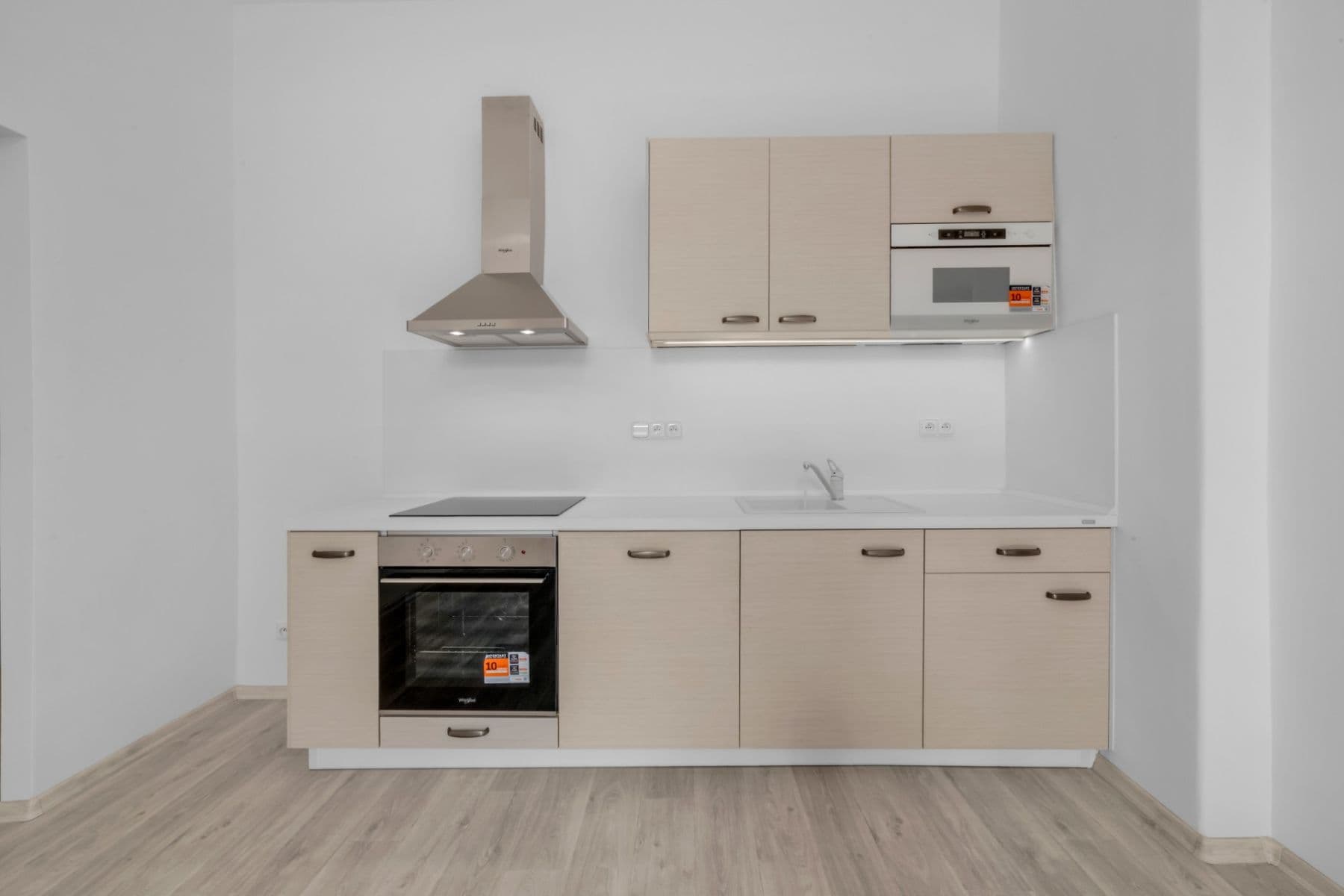 2 bedroom with open-plan kitchen flat for sale, 68 m², Jungmannova, Jablonec nad Nisou, Liberecký Region 2 bedroom with open-plan kitchen flat for sale, 68 m², Jungmannova, Jablonec nad Nisou, Liberecký Region