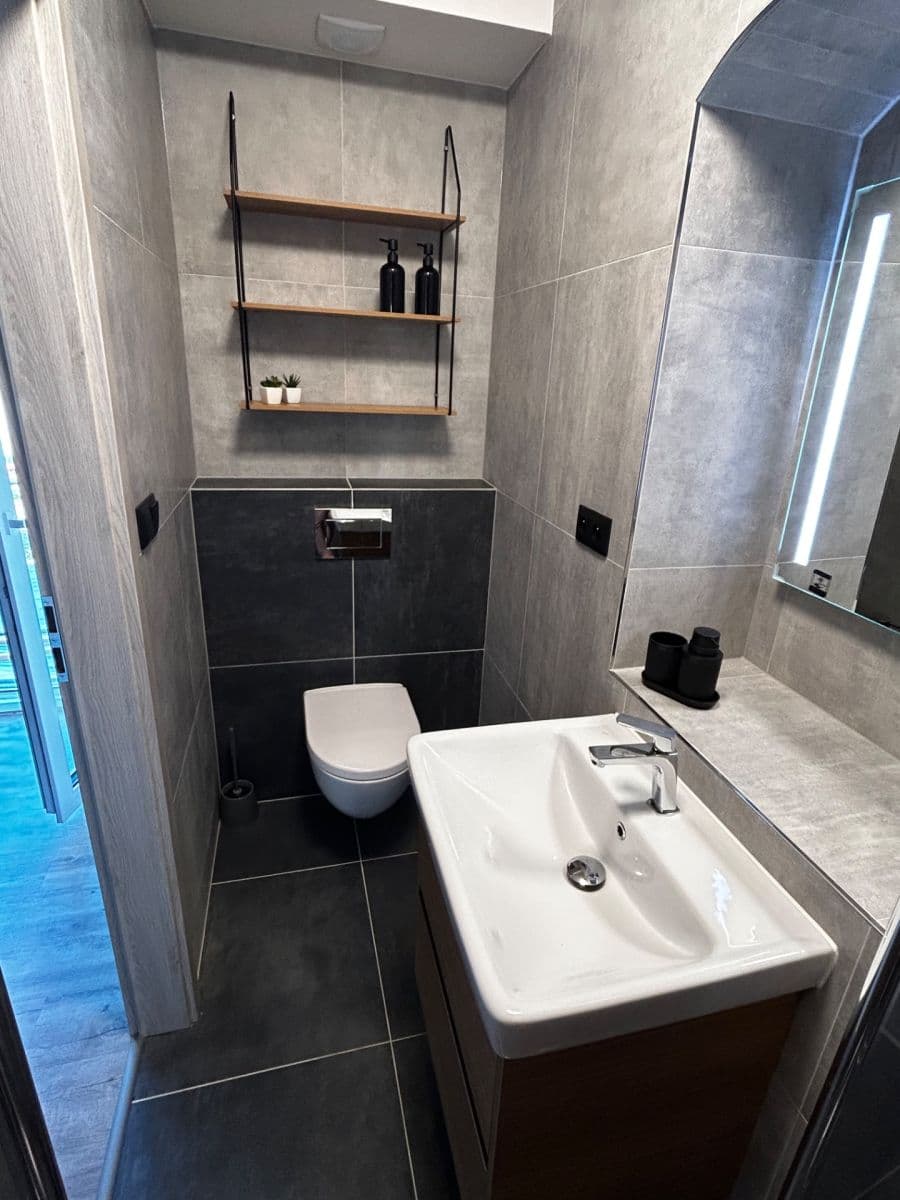 Studio flat to rent, 30 m², Kopečná, Šternberk, Olomoucký Region Studio flat to rent, 30 m², Kopečná, Šternberk, Olomoucký Region