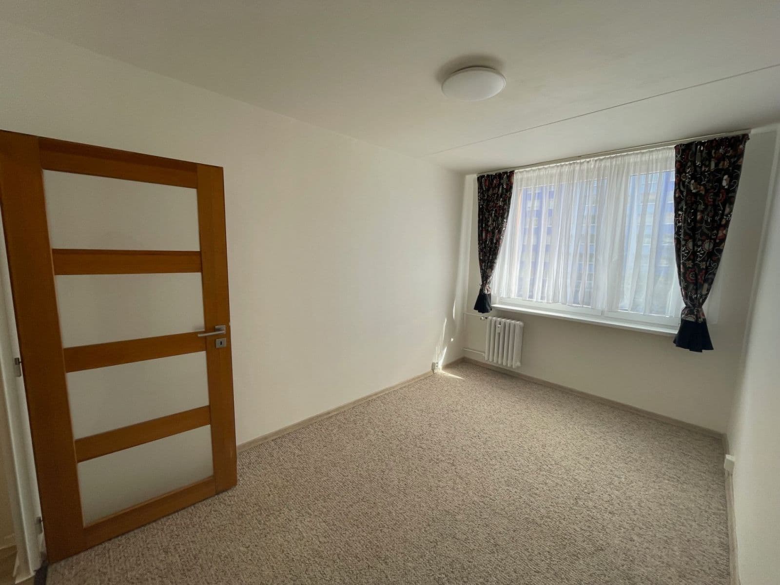 1 bedroom with open-plan kitchen flat to rent, 43 m², Rezlerova, Prague, Prague 1 bedroom with open-plan kitchen flat to rent, 43 m², Rezlerova, Prague, Prague