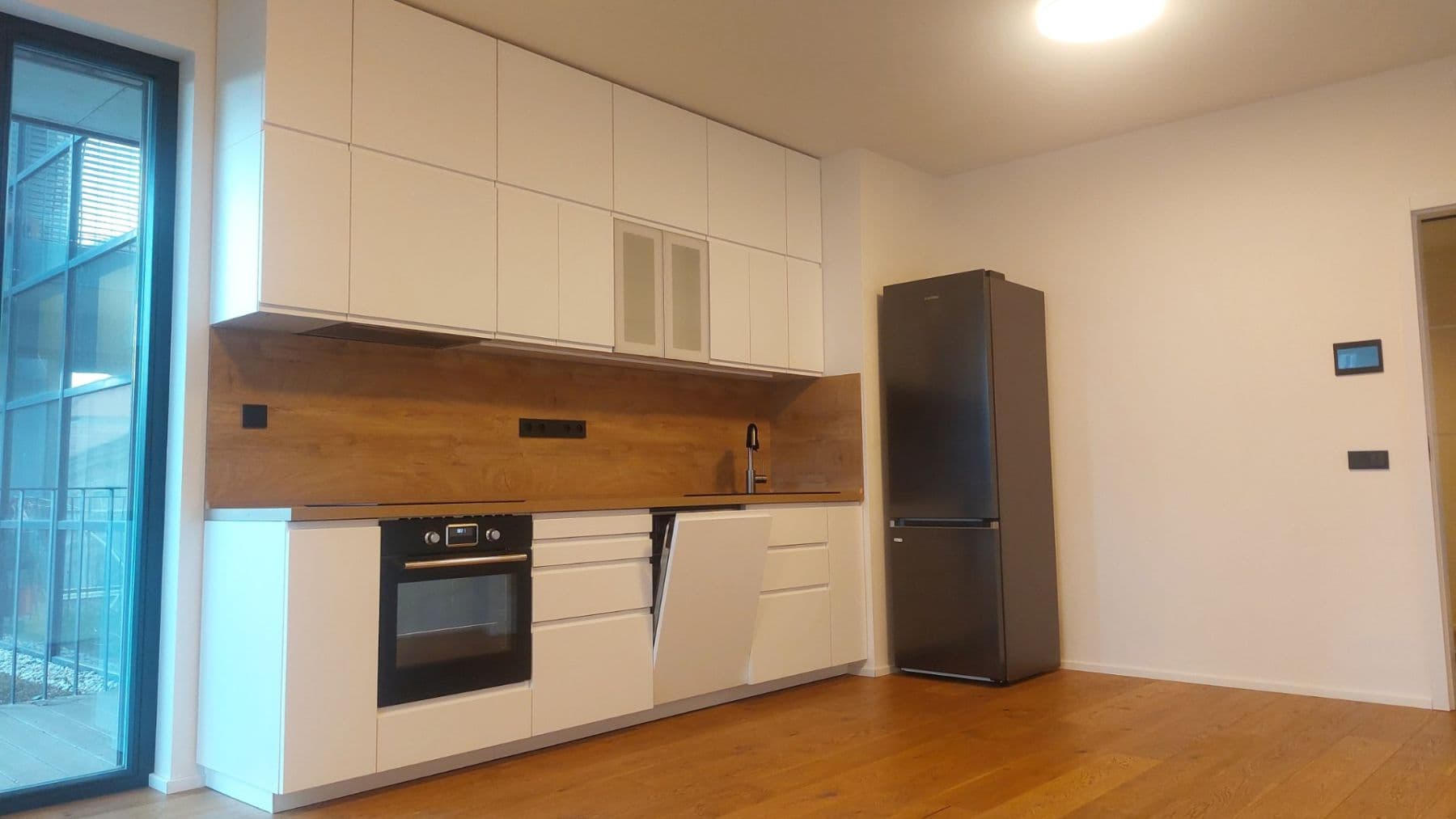 1 bedroom with open-plan kitchen flat to rent, 61 m², Grafická, Prague, Prague 1 bedroom with open-plan kitchen flat to rent, 61 m², Grafická, Prague, Prague