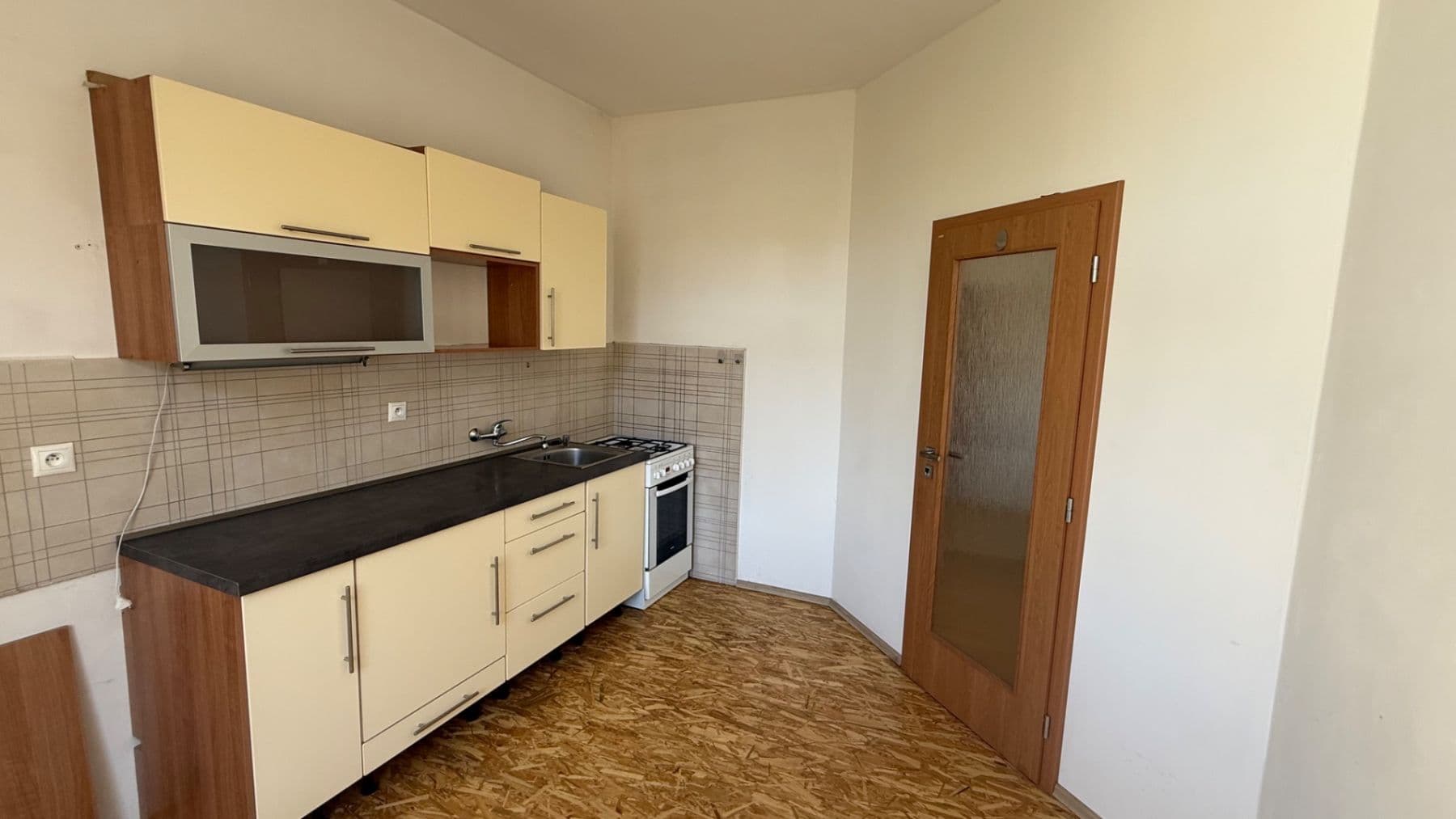 1 bedroom flat to rent, 40 m², Rubešova, Plzeň, Plzeňský Region 1 bedroom flat to rent, 40 m², Rubešova, Plzeň, Plzeňský Region