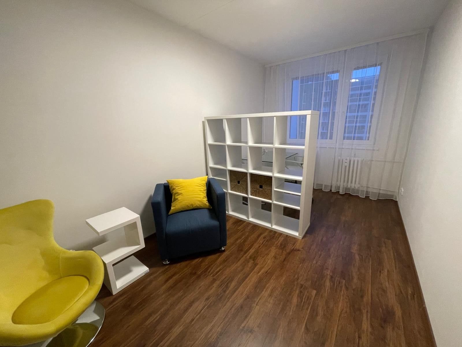 2 bedroom with open-plan kitchen flat to rent, 82 m², Jeseniova, Prague, Prague 2 bedroom with open-plan kitchen flat to rent, 82 m², Jeseniova, Prague, Prague