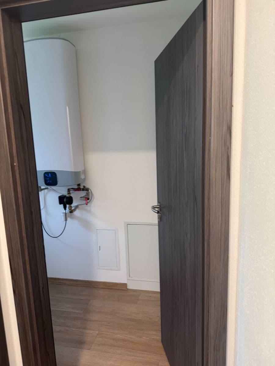 1 bedroom with open-plan kitchen flat to rent, 56 m², Pod Kaplí, Letonice, Jihomoravský Region 1 bedroom with open-plan kitchen flat to rent, 56 m², Pod Kaplí, Letonice, Jihomoravský Region