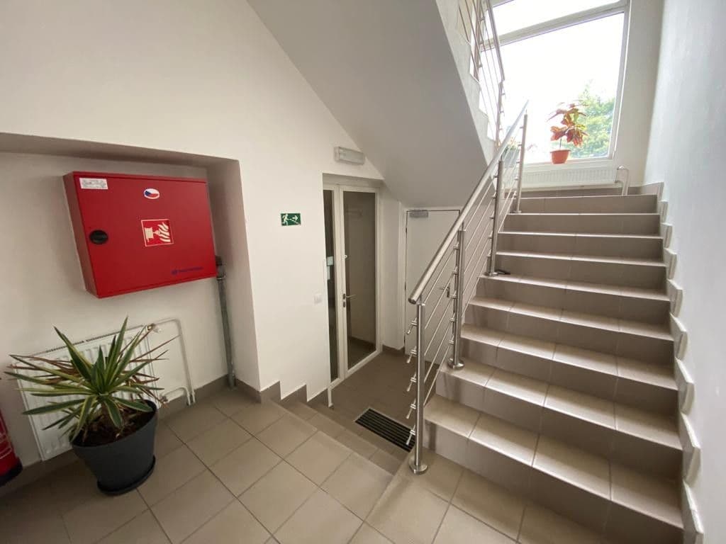 Studio flat to rent, 36 m², Masarykovo náměstí, Mnichovice, Středočeský Region Studio flat to rent, 36 m², Masarykovo náměstí, Mnichovice, Středočeský Region