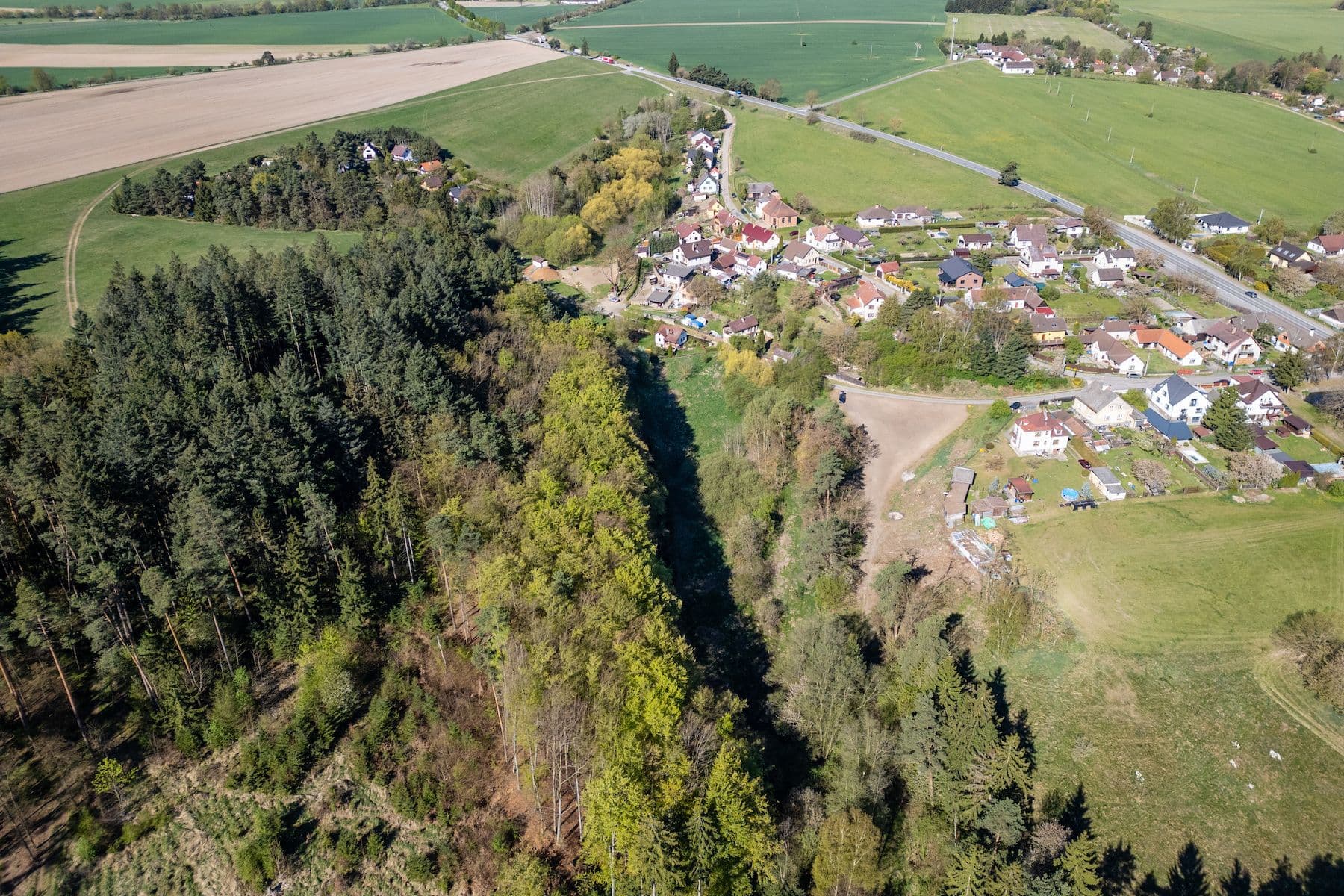 plot for sale, 4,684 m², Temešvár, Jihočeský Region plot for sale, 4,684 m², Temešvár, Jihočeský Region