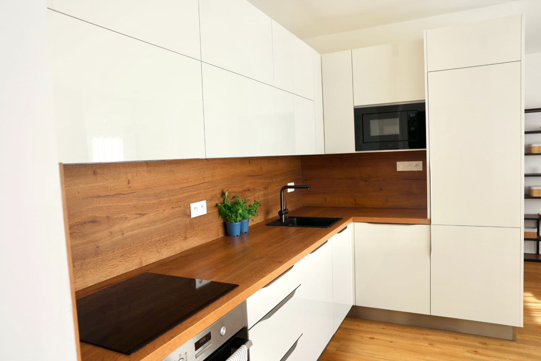 1 bedroom with open-plan kitchen flat to rent, 54 m², Karla Čapka, Unhošť, Středočeský Region 1 bedroom with open-plan kitchen flat to rent, 54 m², Karla Čapka, Unhošť, Středočeský Region