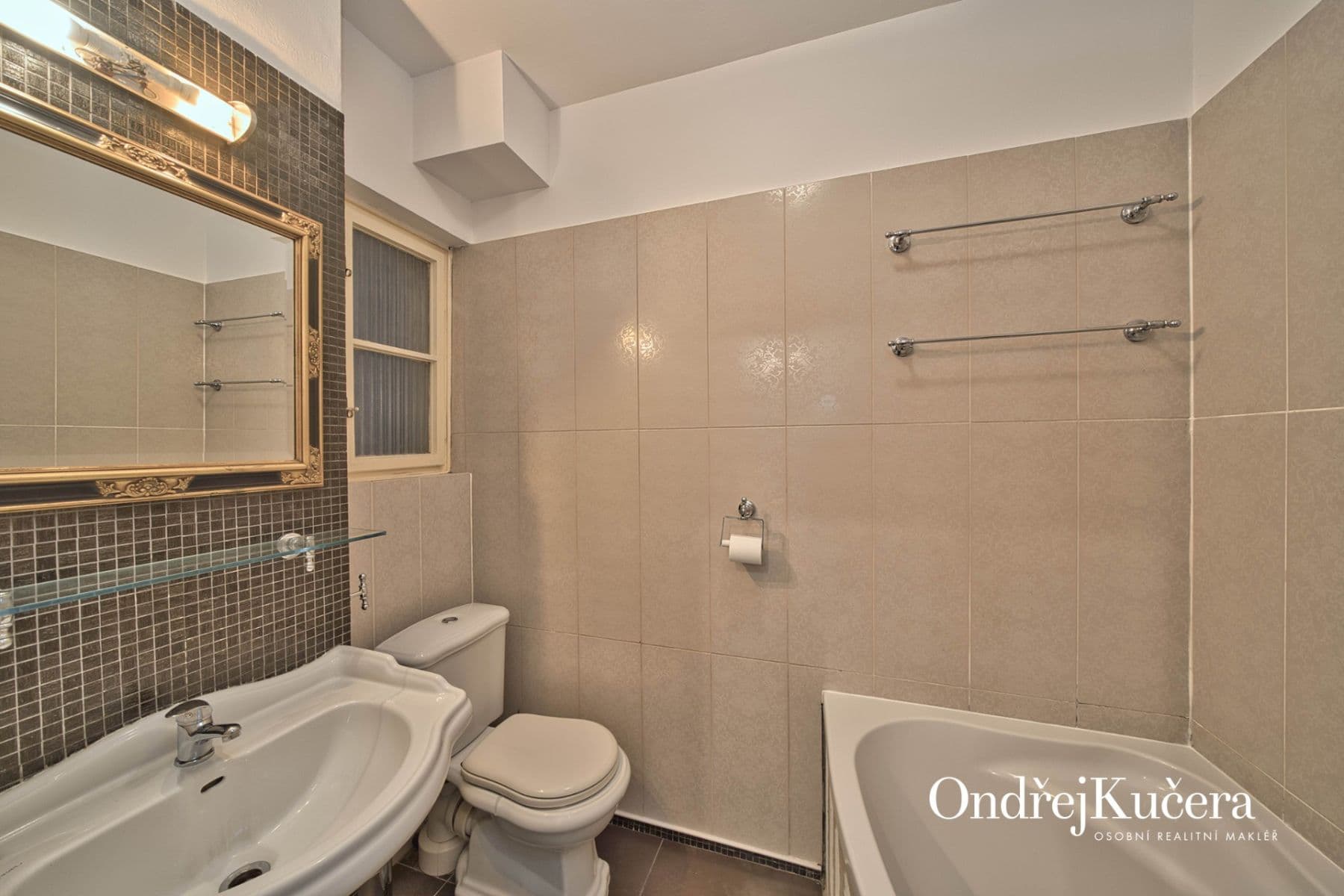 1 bedroom with open-plan kitchen flat to rent, 50 m², Branická, Prague, Prague 1 bedroom with open-plan kitchen flat to rent, 50 m², Branická, Prague, Prague