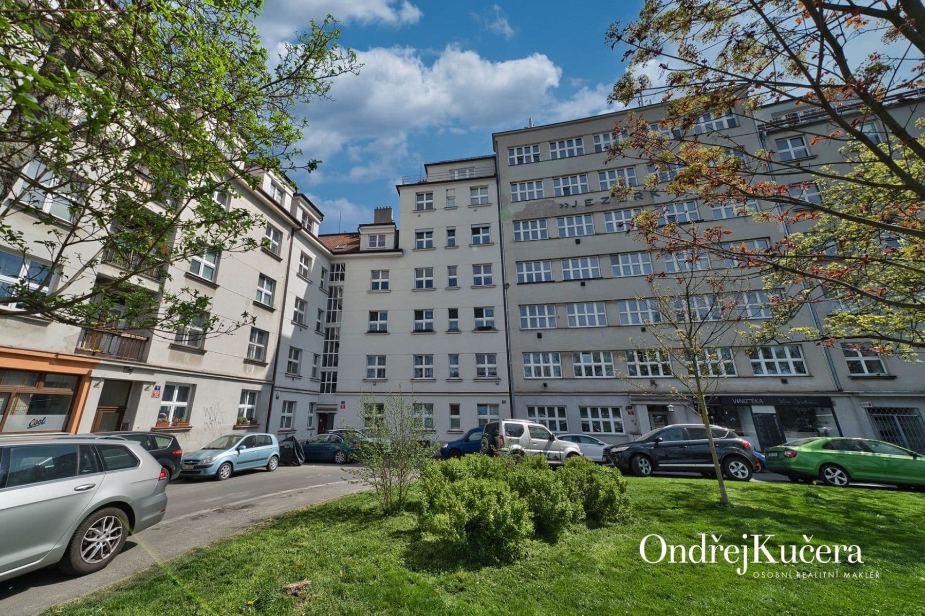 1 bedroom with open-plan kitchen flat to rent, 50 m², Branická, Prague, Prague 1 bedroom with open-plan kitchen flat to rent, 50 m², Branická, Prague, Prague