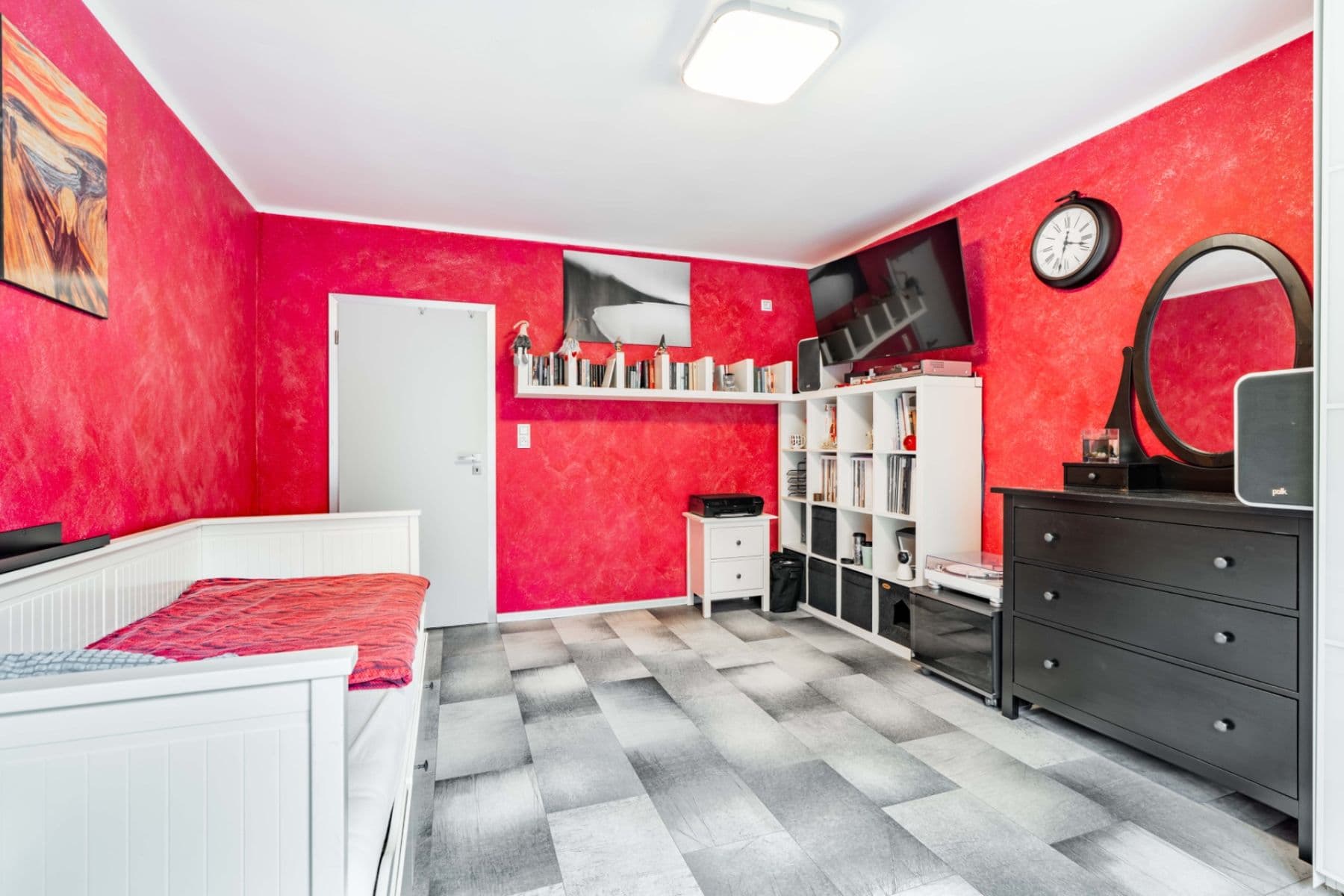 3 bedroom with open-plan kitchen flat for sale, 96 m², Grégrova, Chomutov, Ústecký Region 3 bedroom with open-plan kitchen flat for sale, 96 m², Grégrova, Chomutov, Ústecký Region