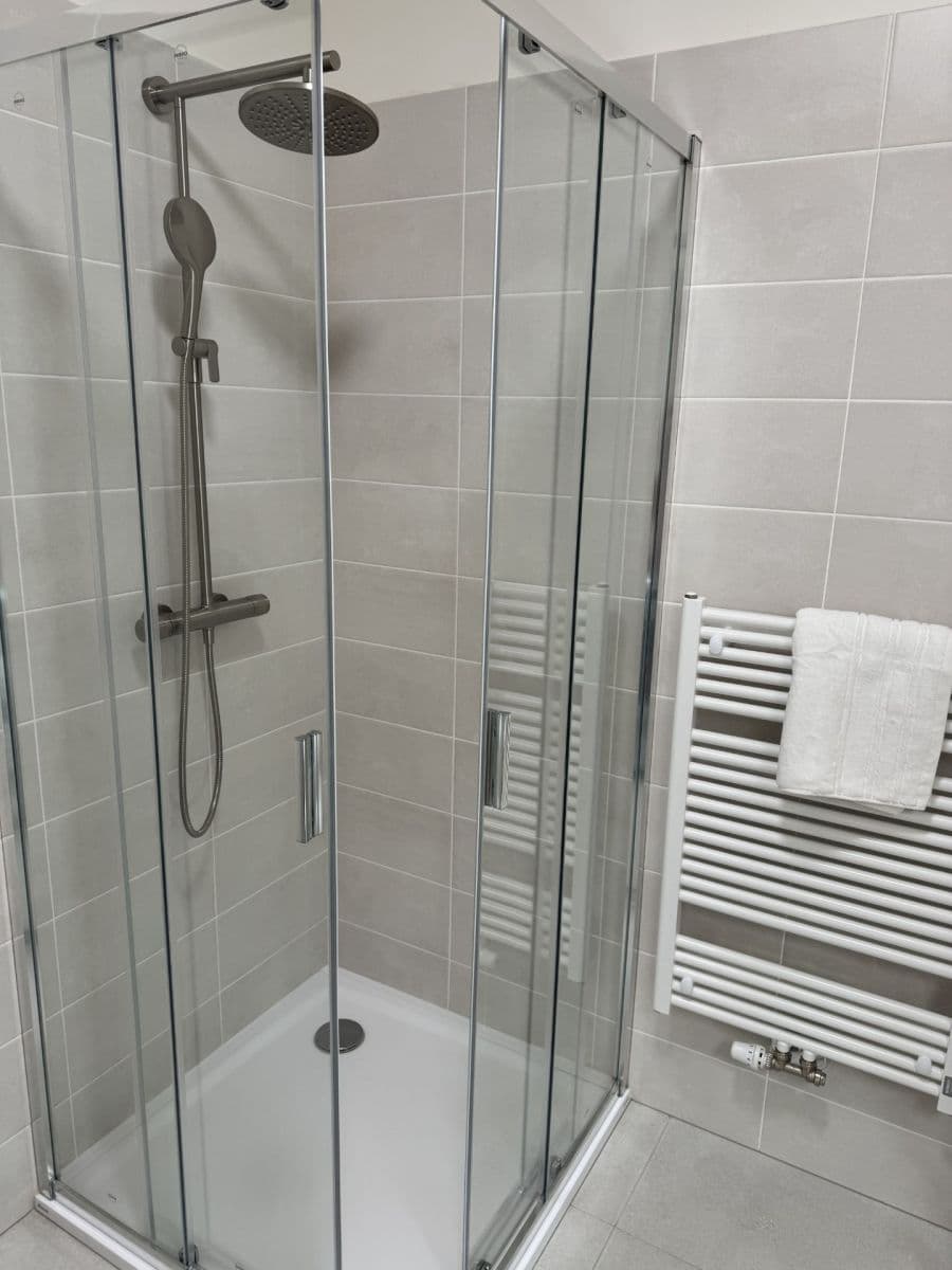 1 bedroom with open-plan kitchen flat to rent, 75 m², Hřímalého, Plzeň, Plzeňský Region 1 bedroom with open-plan kitchen flat to rent, 75 m², Hřímalého, Plzeň, Plzeňský Region