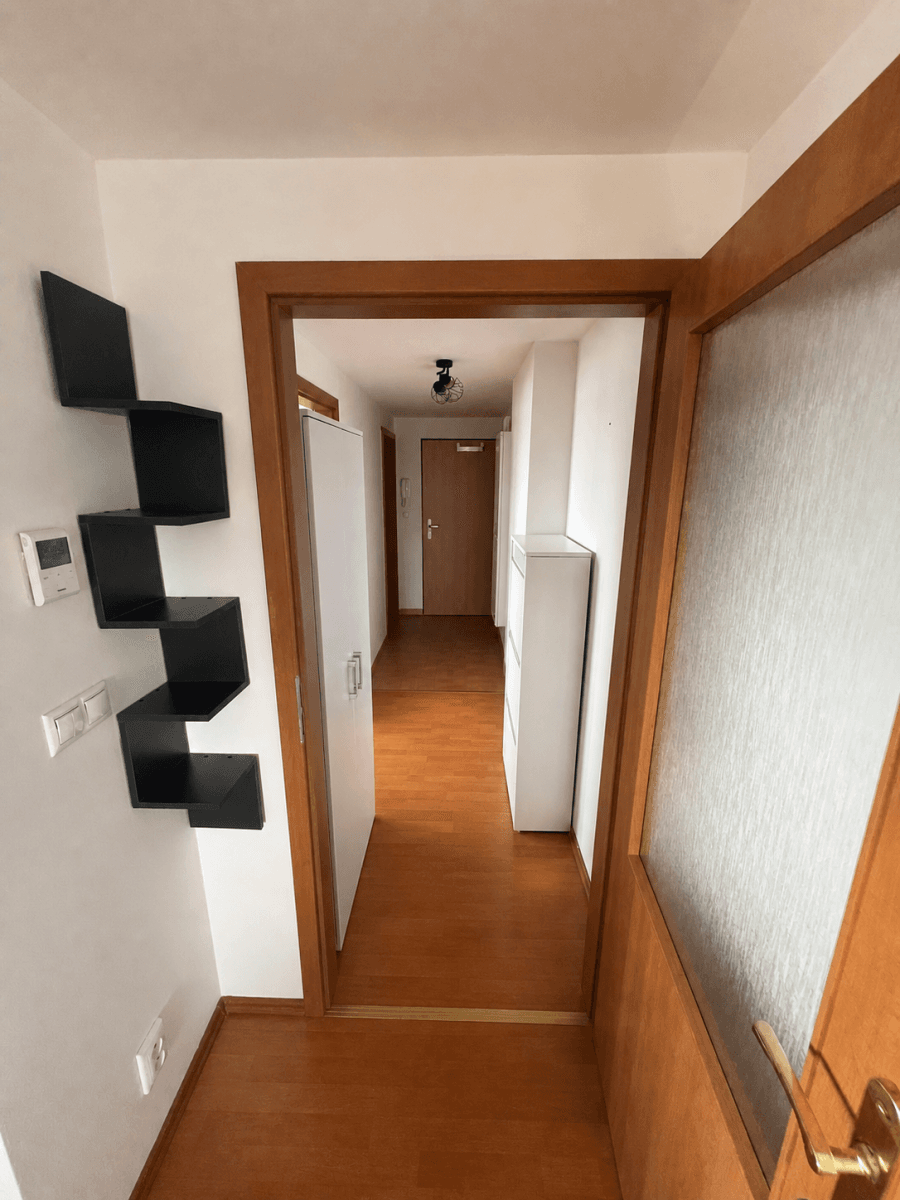 1 bedroom with open-plan kitchen flat to rent, 47 m², Unhošťská, Hostivice, Středočeský Region 1 bedroom with open-plan kitchen flat to rent, 47 m², Unhošťská, Hostivice, Středočeský Region