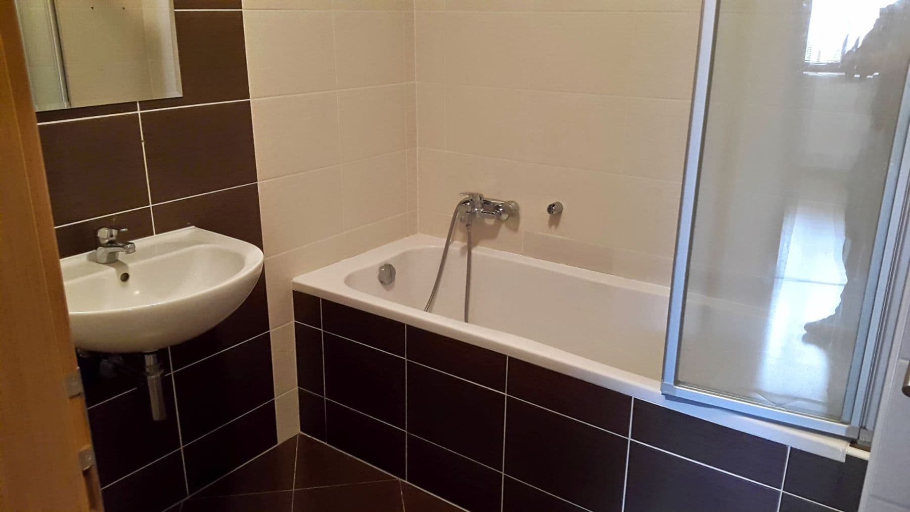 2 bedroom with open-plan kitchen flat to rent, 74 m², Klapkova, Prague, Prague 2 bedroom with open-plan kitchen flat to rent, 74 m², Klapkova, Prague, Prague