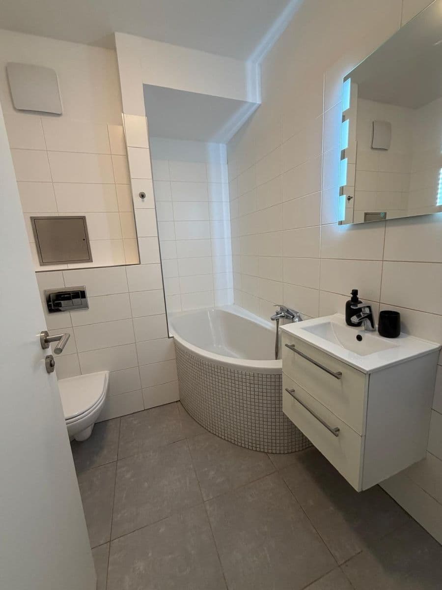 Studio flat for sale, 35 m², Pavla Beneše, Prague, Prague Studio flat for sale, 35 m², Pavla Beneše, Prague, Prague