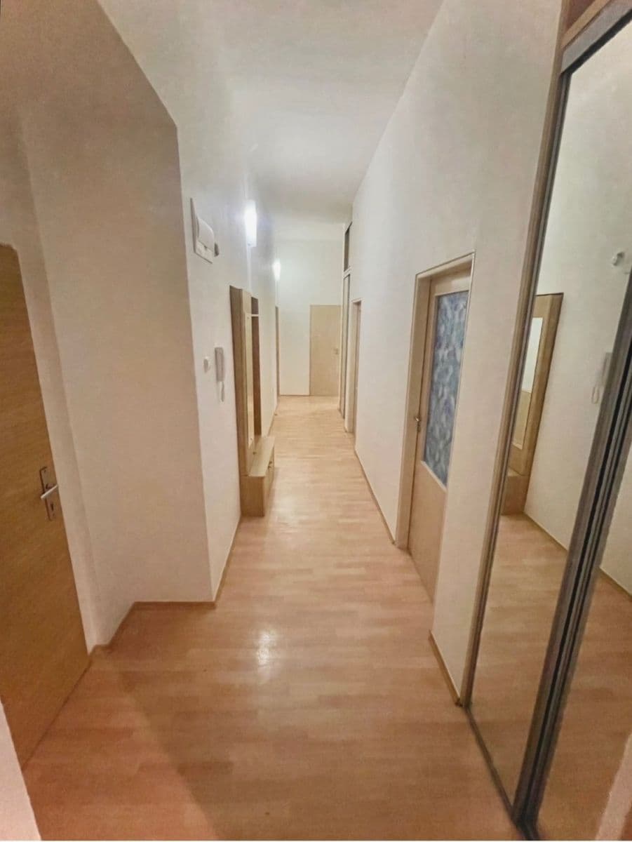 flat to rent, 20 m², Londýnská, Prague, Prague flat to rent, 20 m², Londýnská, Prague, Prague