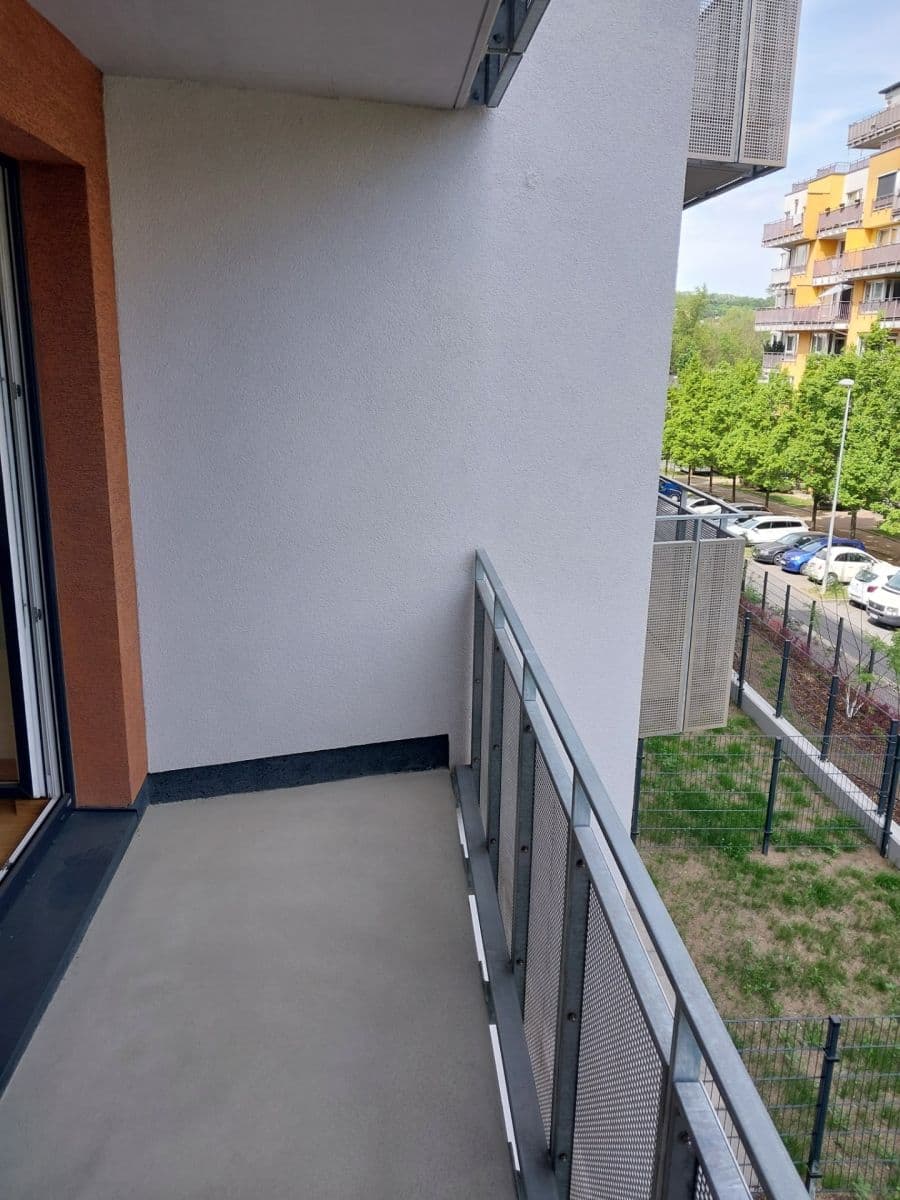 Studio flat to rent, 35 m², Gerstelova, Prague, Prague Studio flat to rent, 35 m², Gerstelova, Prague, Prague