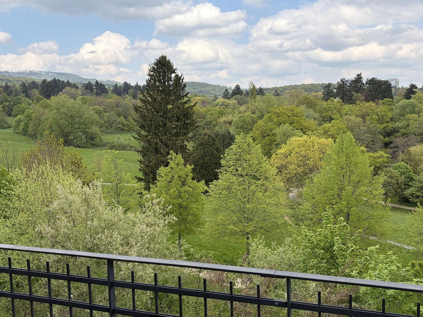 2 bedroom with open-plan kitchen flat to rent, 150 m², Kronberg im Taunus, Hesse 2 bedroom with open-plan kitchen flat to rent, 150 m², Kronberg im Taunus, Hesse