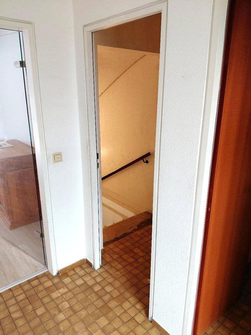 house for sale, 128 m², Heinrich-Heine-Str. 7, Oestrich-Winkel, Hesse house for sale, 128 m², Heinrich-Heine-Str. 7, Oestrich-Winkel, Hesse
