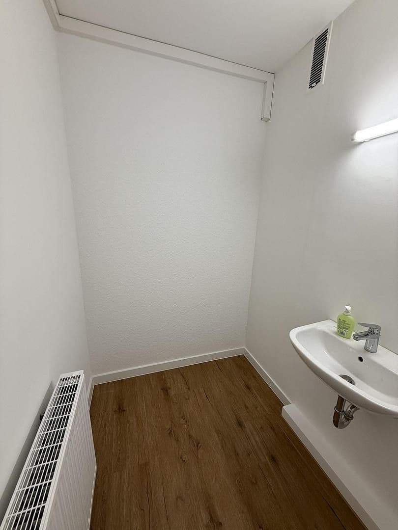 2 bedroom flat to rent, 72 m², Friedrich-Erbert Straße 28, Siegen, North Rhine-Westphalia 2 bedroom flat to rent, 72 m², Friedrich-Erbert Straße 28, Siegen, North Rhine-Westphalia