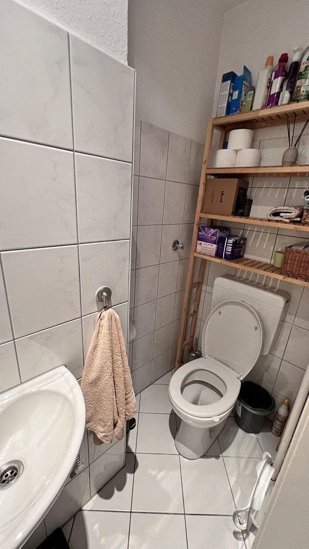 3 bedroom flat to rent, 79 m², Niederdonker Str. 9, Düsseldorf, North Rhine-Westphalia 3 bedroom flat to rent, 79 m², Niederdonker Str. 9, Düsseldorf, North Rhine-Westphalia