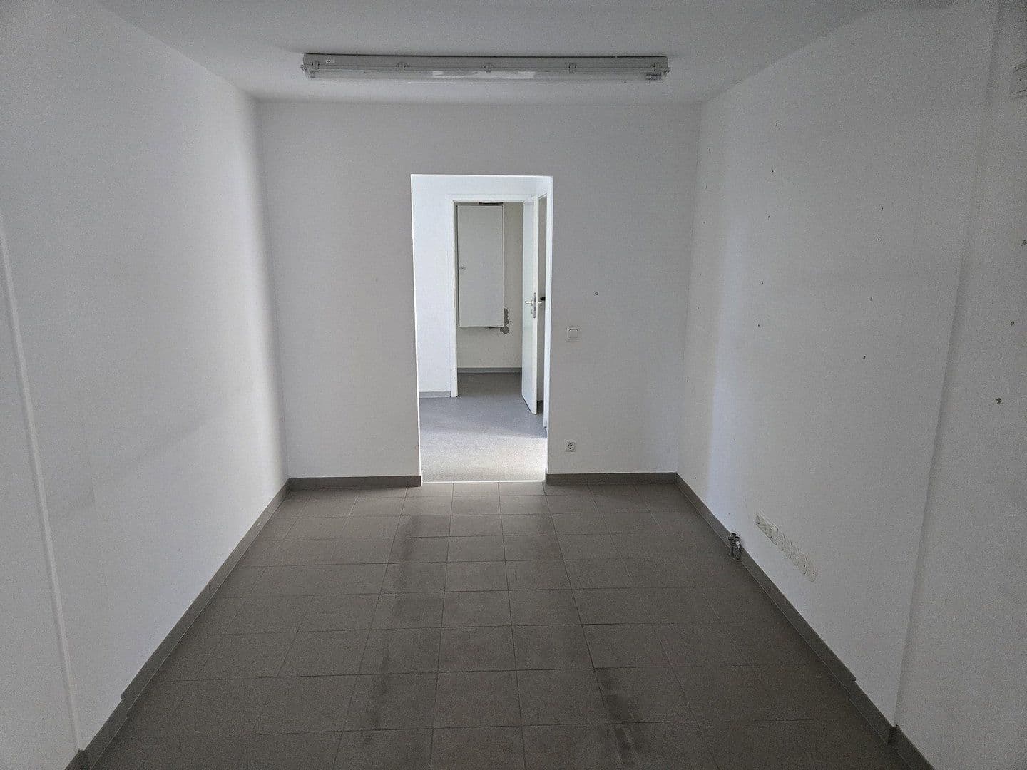 non-residential property to rent, 185 m², Windbergweg 1, Berlin, Berlin non-residential property to rent, 185 m², Windbergweg 1, Berlin, Berlin