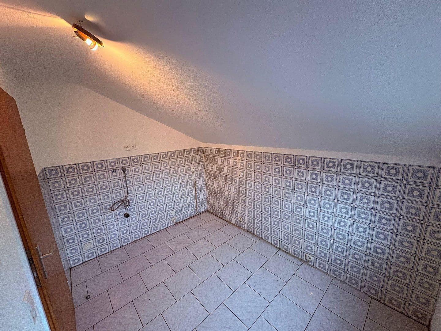 1 bedroom with open-plan kitchen flat to rent, 50 m², In der Wüste 39, Leverkusen, North Rhine-Westphalia 1 bedroom with open-plan kitchen flat to rent, 50 m², In der Wüste 39, Leverkusen, North Rhine-Westphalia