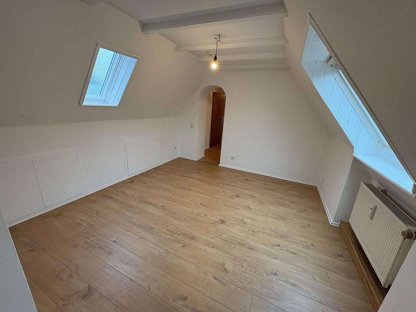 1 bedroom with open-plan kitchen flat to rent, 50 m², In der Wüste 39, Leverkusen, North Rhine-Westphalia 1 bedroom with open-plan kitchen flat to rent, 50 m², In der Wüste 39, Leverkusen, North Rhine-Westphalia