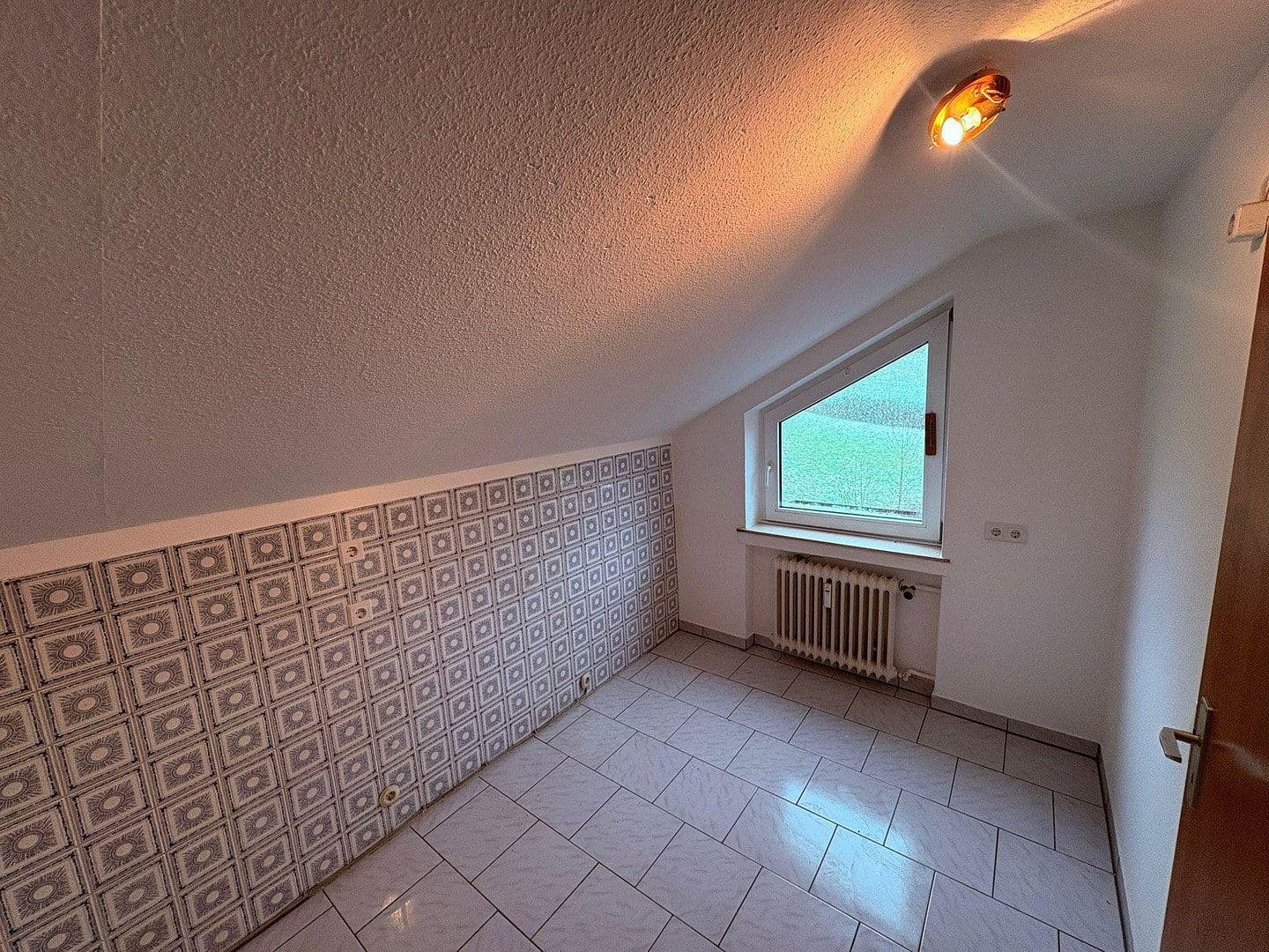 1 bedroom with open-plan kitchen flat to rent, 50 m², In der Wüste 39, Leverkusen, North Rhine-Westphalia 1 bedroom with open-plan kitchen flat to rent, 50 m², In der Wüste 39, Leverkusen, North Rhine-Westphalia