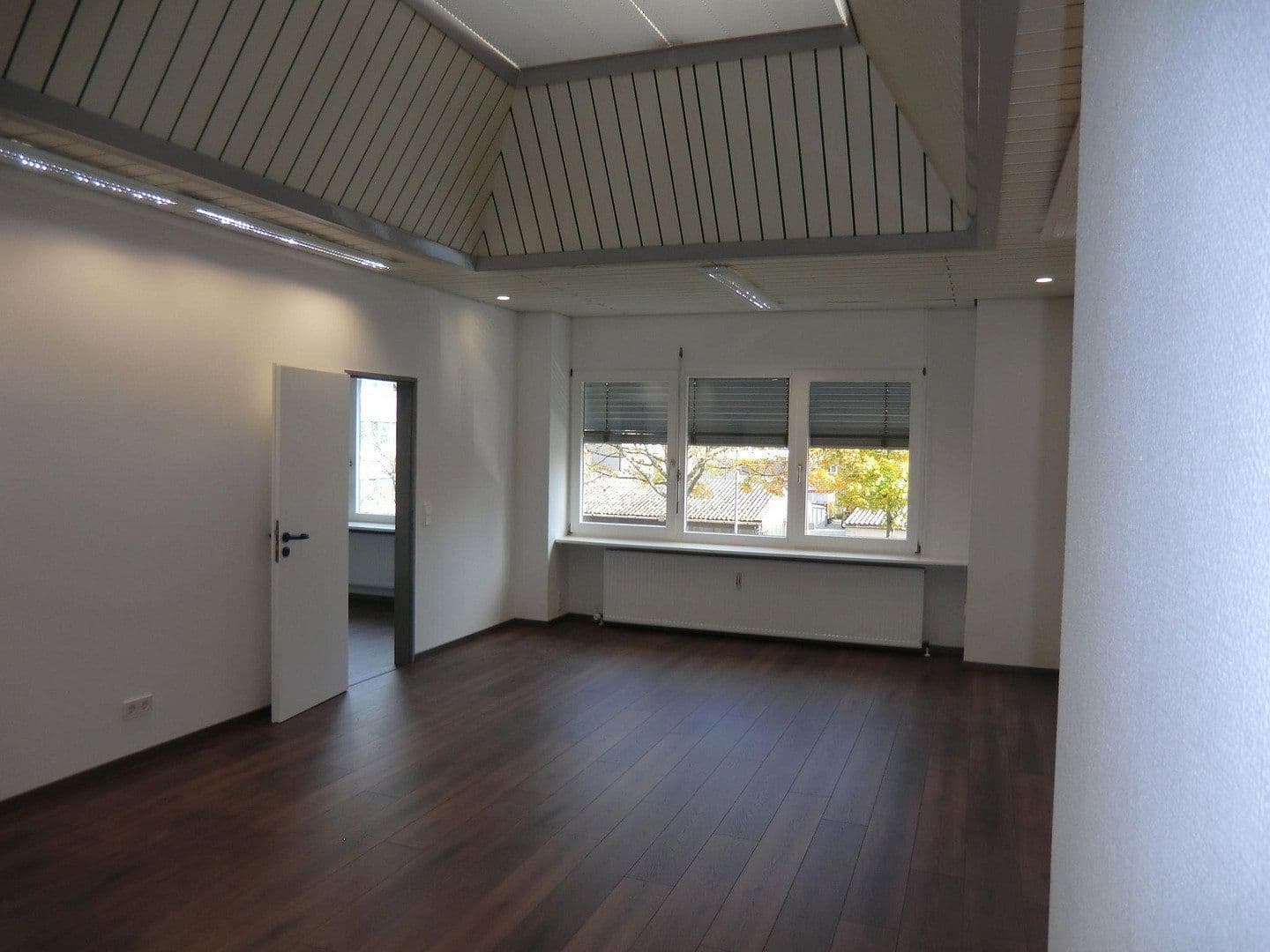 office to rent, 112 m², Maybachstr. 3, Karlsruhe, Baden-Württemberg office to rent, 112 m², Maybachstr. 3, Karlsruhe, Baden-Württemberg