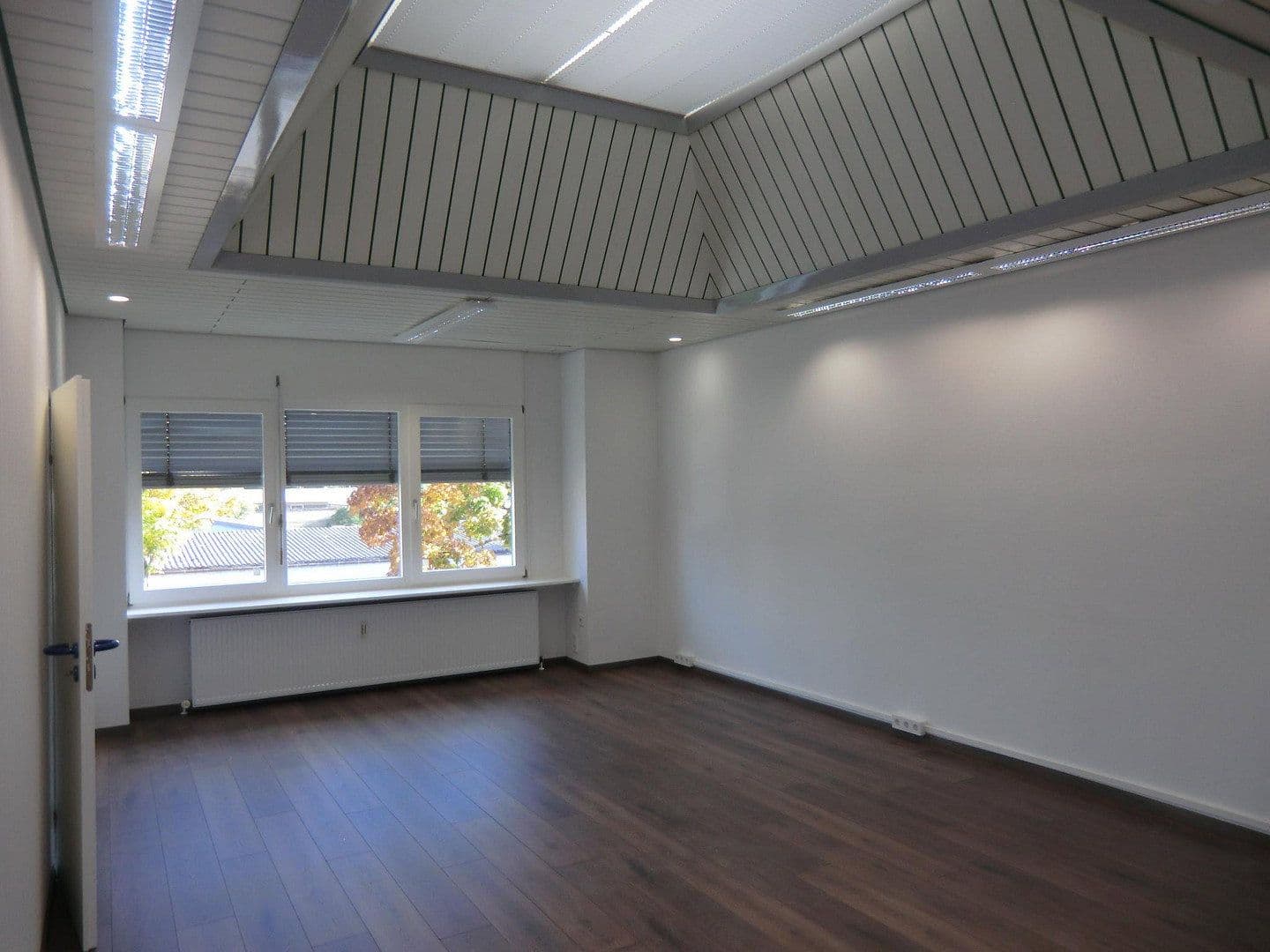 office to rent, 112 m², Maybachstr. 3, Karlsruhe, Baden-Württemberg office to rent, 112 m², Maybachstr. 3, Karlsruhe, Baden-Württemberg