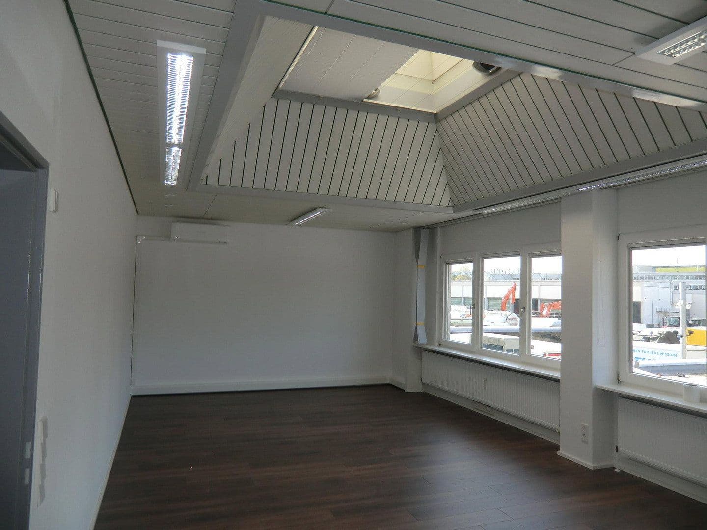office to rent, 112 m², Maybachstr. 3, Karlsruhe, Baden-Württemberg office to rent, 112 m², Maybachstr. 3, Karlsruhe, Baden-Württemberg