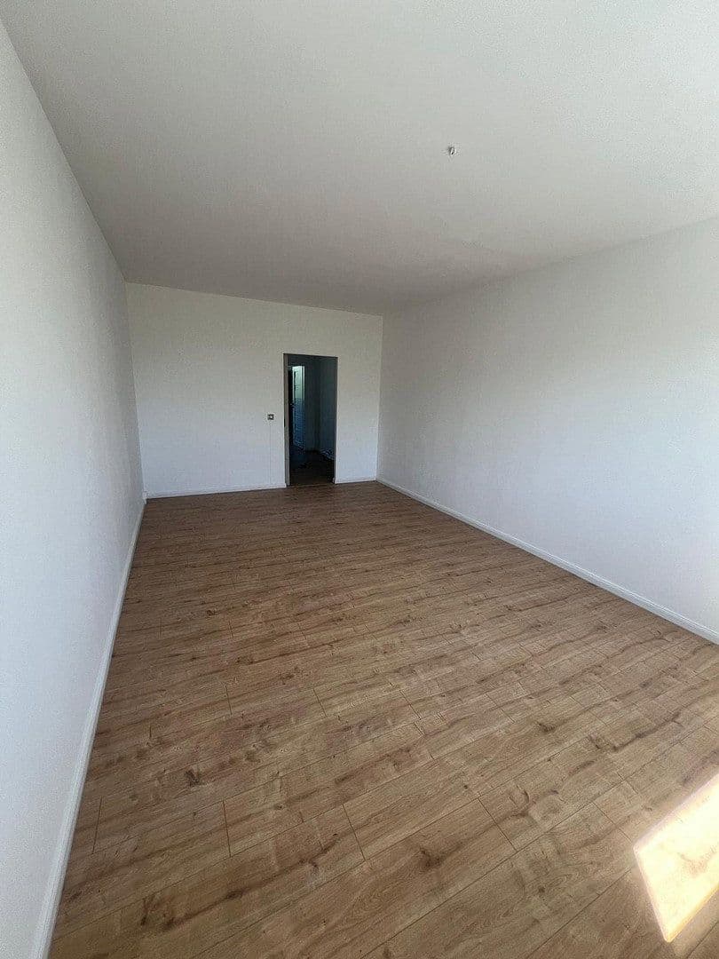 3 bedroom flat to rent, 70 m², Alfred-Haude-Straße 27, Neubrandenburg, Mecklenburg-Vorpommern 3 bedroom flat to rent, 70 m², Alfred-Haude-Straße 27, Neubrandenburg, Mecklenburg-Vorpommern