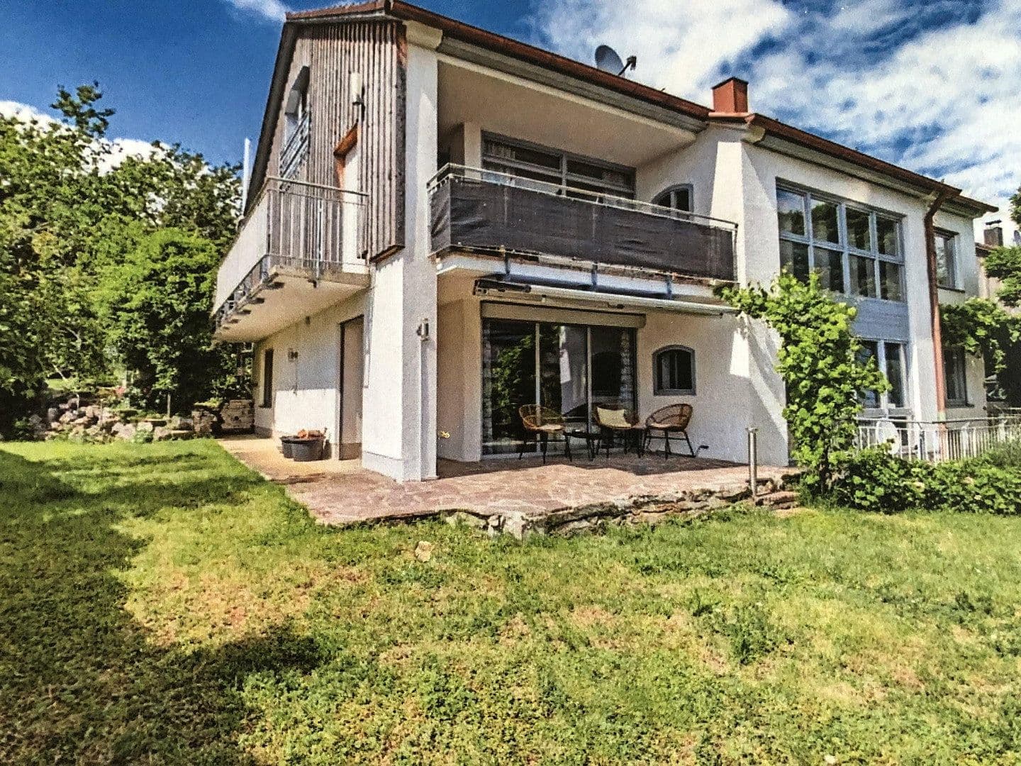 3 bedroom with open-plan kitchen flat for sale, 130 m², Erdweg / Eisenhofen, Bavaria 3 bedroom with open-plan kitchen flat for sale, 130 m², Erdweg / Eisenhofen, Bavaria