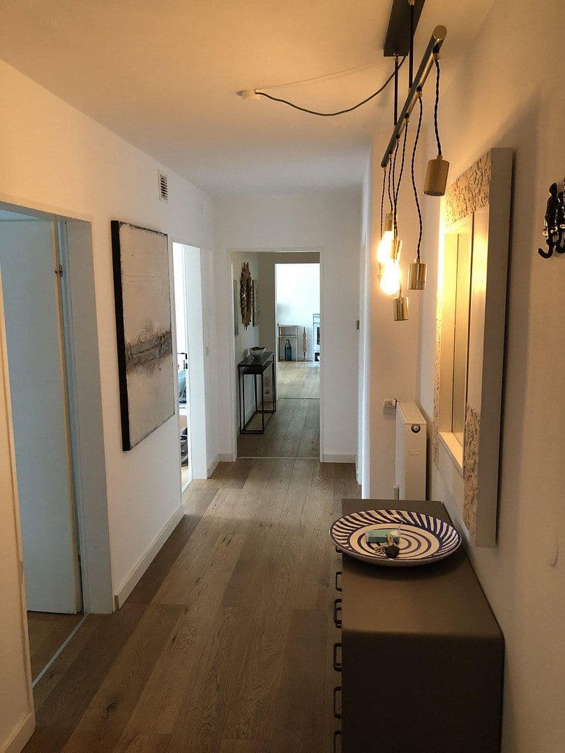 3 bedroom with open-plan kitchen flat for sale, 130 m², Erdweg / Eisenhofen, Bavaria 3 bedroom with open-plan kitchen flat for sale, 130 m², Erdweg / Eisenhofen, Bavaria