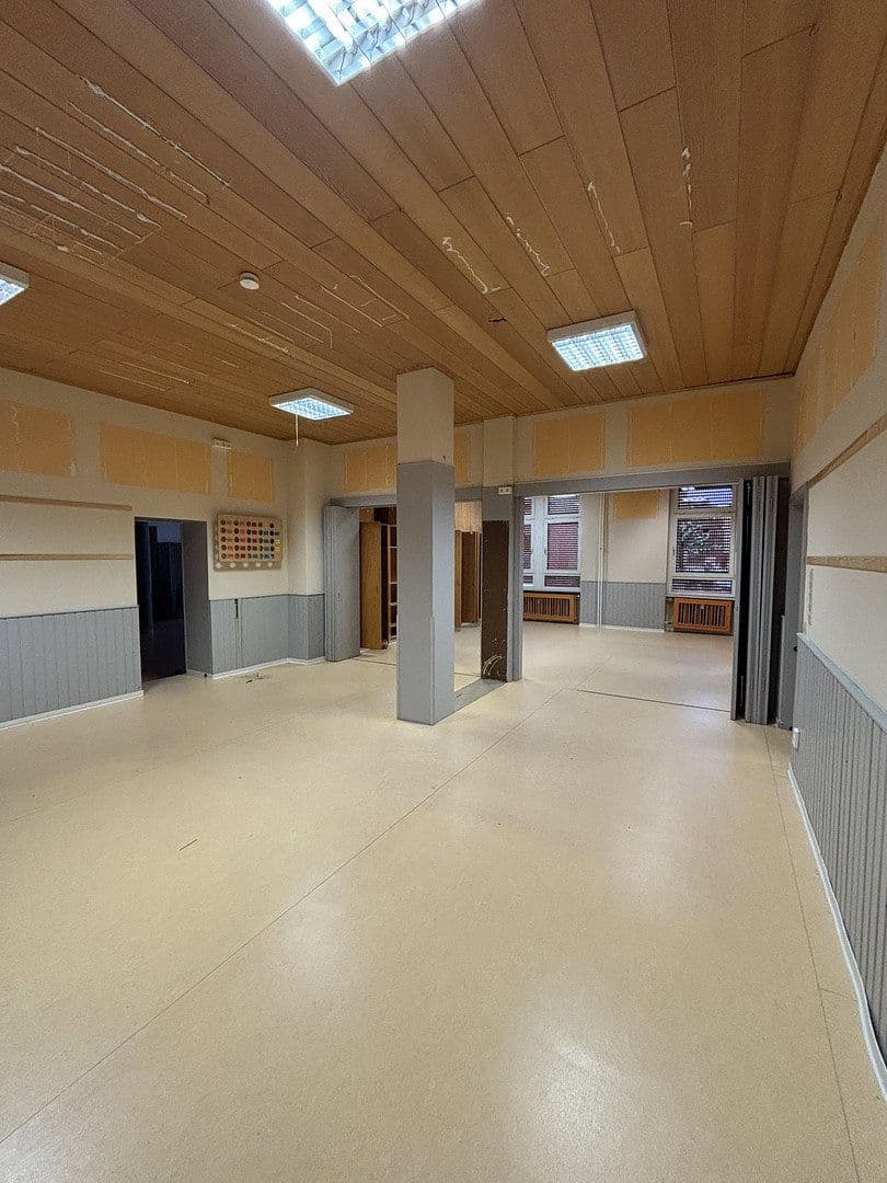 office to rent, 246 m², Mönchwörthstraße 10-14, Mannheim, Baden-Württemberg office to rent, 246 m², Mönchwörthstraße 10-14, Mannheim, Baden-Württemberg