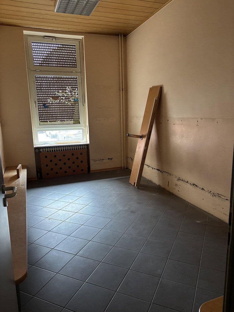 office to rent, 246 m², Mönchwörthstraße 10-14, Mannheim, Baden-Württemberg office to rent, 246 m², Mönchwörthstraße 10-14, Mannheim, Baden-Württemberg